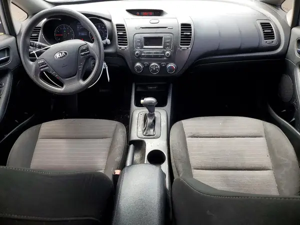 KNAFK5A8XG5631225 2016 KIA FORTE - Image 8