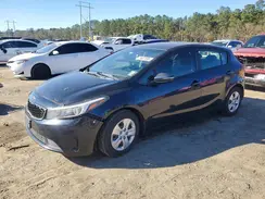 KNAFK5A8XH5721623 2017 KIA FORTE