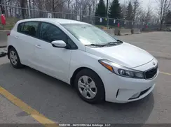 KNAFK5A8XH5728393 2017 KIA FORTE