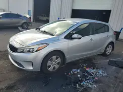 KNAFK5A8XJ5773808 2018 KIA FORTE