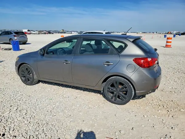KNAFW5A3XC5572020 2024 KIA FORTE - Image 2