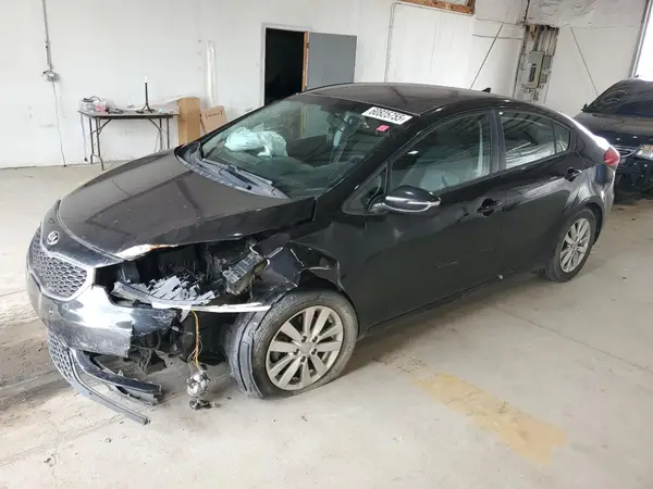KNAFX4A60G5460818 2016 KIA FORTE - Image 1