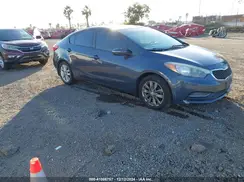 KNAFX4A60G5462648 2016 KIA FORTE