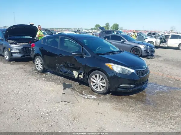 KNAFX4A60G5470216 2016 KIA FORTE - Image 1