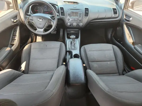 KNAFX4A60G5470538 2016 KIA FORTE - Image 8