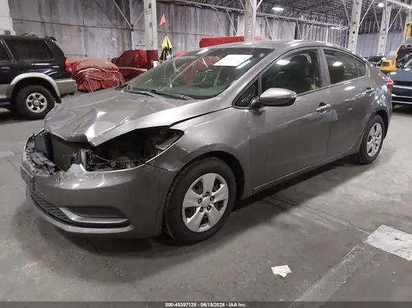 KNAFX4A60G5497111 2016 KIA FORTE - Image 2