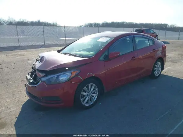 KNAFX4A60G5503733 2016 KIA FORTE - Image 2