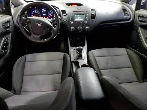 KNAFX4A60G5519771 2016 KIA FORTE - Image 8
