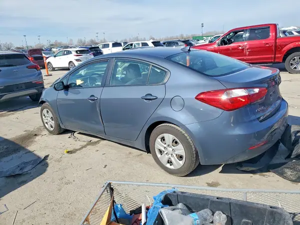 KNAFX4A60G5526963 2016 KIA FORTE - Image 2