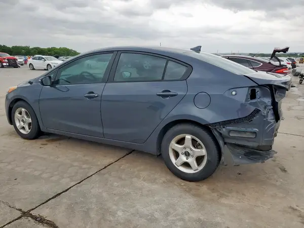 KNAFX4A60G5537428 2016 KIA FORTE - Image 2