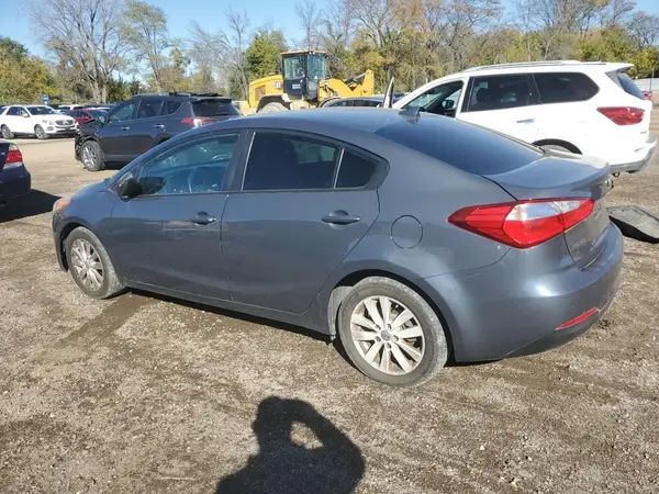 KNAFX4A60G5542712 2016 KIA FORTE - Image 2