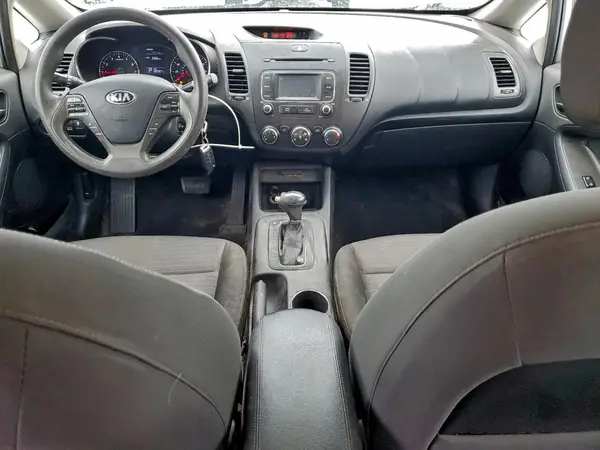 KNAFX4A60G5550177 2016 KIA FORTE - Image 8