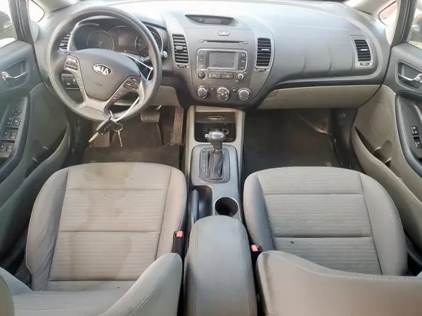 KNAFX4A60G5551443 2016 KIA FORTE - Image 8