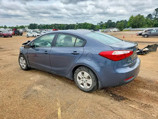 KNAFX4A60G5553967 2016 KIA FORTE - Image 2