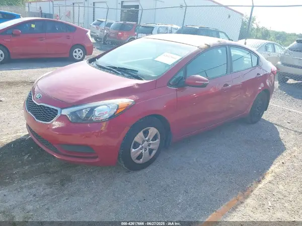 KNAFX4A60G5560224 2016 KIA FORTE - Image 2