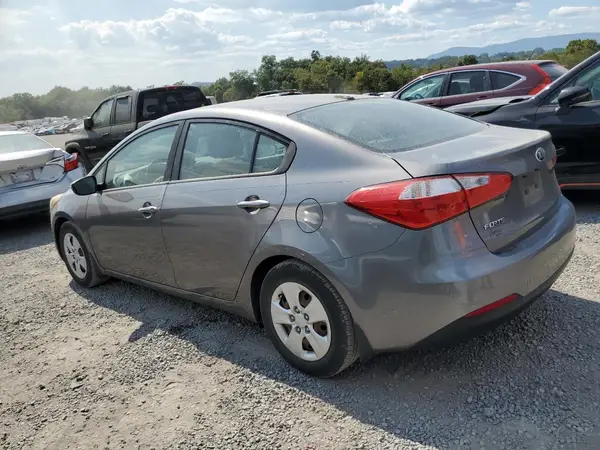 KNAFX4A60G5606358 2016 KIA FORTE - Image 2