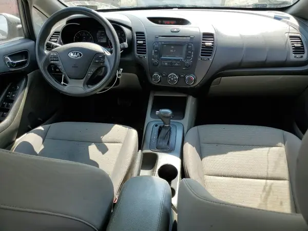 KNAFX4A60G5606358 2016 KIA FORTE - Image 8