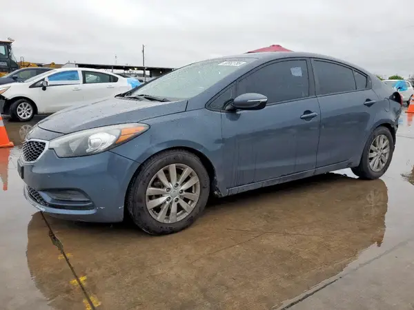 KNAFX4A60G5608093 2016 KIA FORTE - Image 1