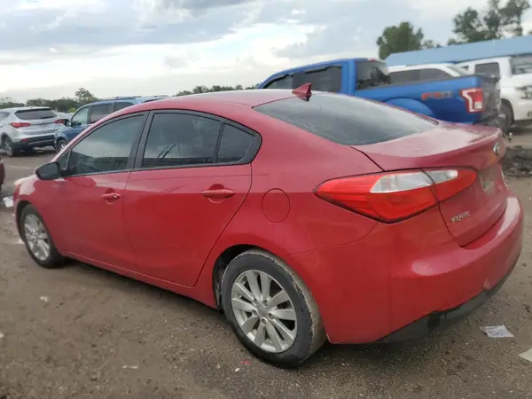 KNAFX4A60G5608157 2016 KIA FORTE - Image 2
