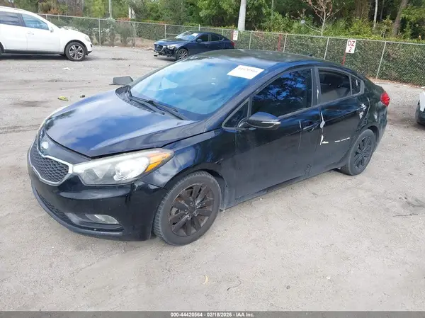 KNAFX4A60G5609955 2016 KIA FORTE - Image 2