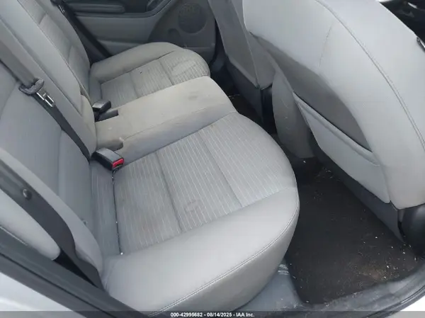 KNAFX4A60G5610930 2016 KIA FORTE - Image 8