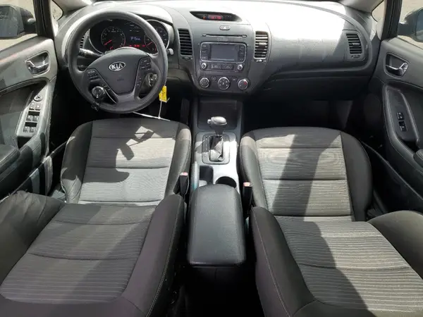KNAFX4A60G5614475 2016 KIA FORTE - Image 8