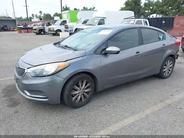 KNAFX4A60G5614542 2016 KIA FORTE - Image 2