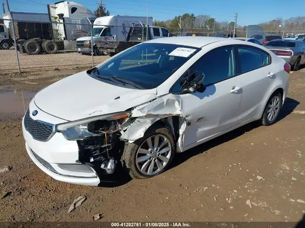 KNAFX4A61G5461024 2016 KIA FORTE - Image 2