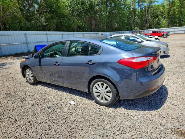 KNAFX4A61G5477031 2016 KIA FORTE - Image 2