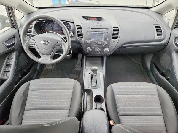 KNAFX4A61G5479085 2016 KIA FORTE - Image 8