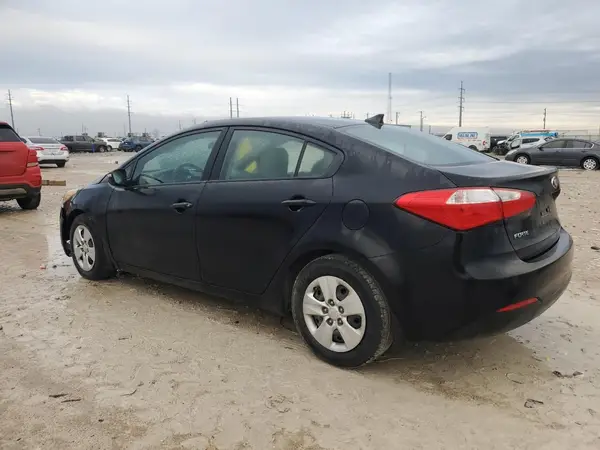 KNAFX4A61G5498929 2016 KIA FORTE - Image 2