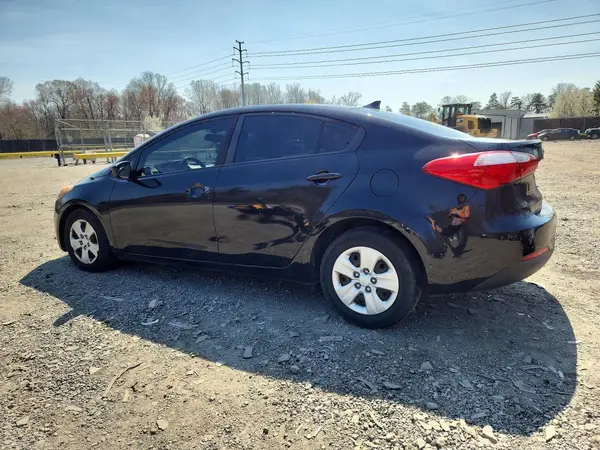 KNAFX4A61G5499093 2016 KIA FORTE - Image 2