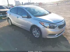 KNAFX4A61G5504261 2016 KIA FORTE