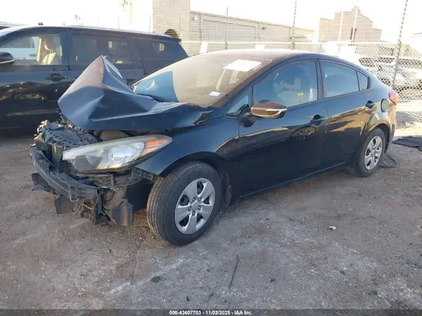 KNAFX4A61G5537907 2016 KIA FORTE - Image 2