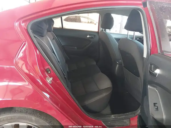 KNAFX4A61G5542766 2016 KIA FORTE - Image 8