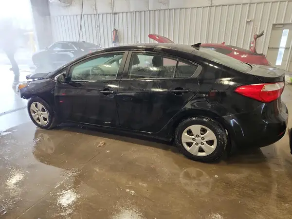 KNAFX4A61G5549667 2016 KIA FORTE - Image 2