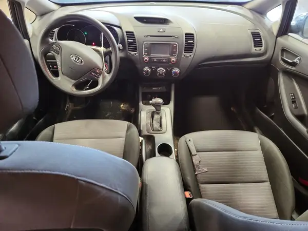 KNAFX4A61G5549667 2016 KIA FORTE - Image 8