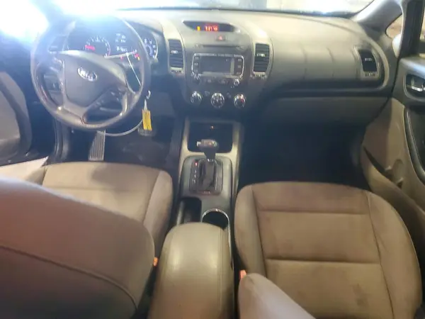 KNAFX4A61G5553704 2016 KIA FORTE - Image 8