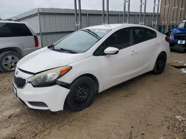 KNAFX4A61G5556005 2016 KIA FORTE - Image 1