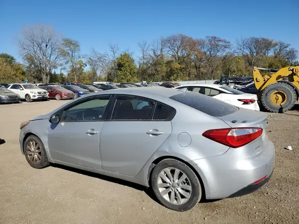 KNAFX4A61G5566274 2016 KIA FORTE - Image 2