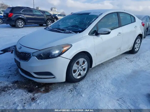 KNAFX4A61G5572284 2016 KIA FORTE - Image 2