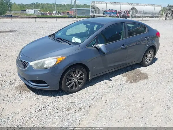 KNAFX4A61G5573130 2016 KIA FORTE - Image 2