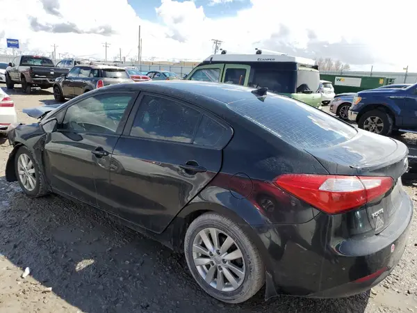 KNAFX4A61G5577680 2016 KIA FORTE - Image 2