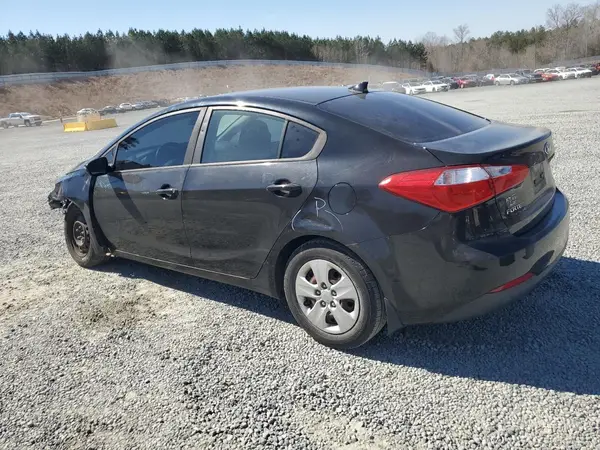 KNAFX4A61G5592793 2016 KIA FORTE - Image 2
