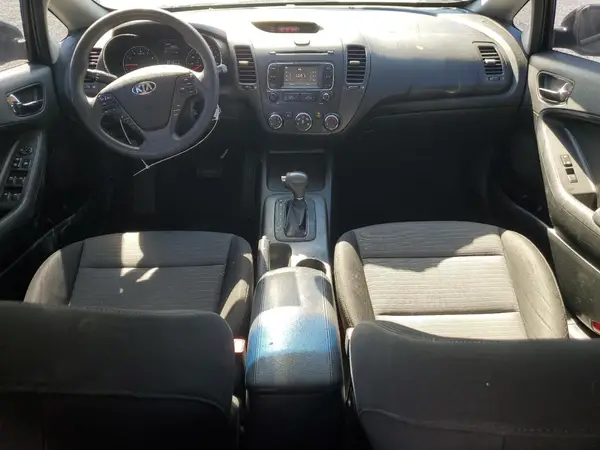 KNAFX4A61G5592793 2016 KIA FORTE - Image 8