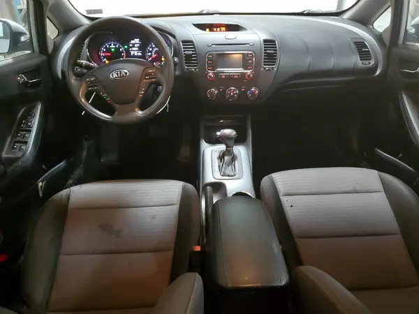 KNAFX4A61G5597265 2016 KIA FORTE - Image 8