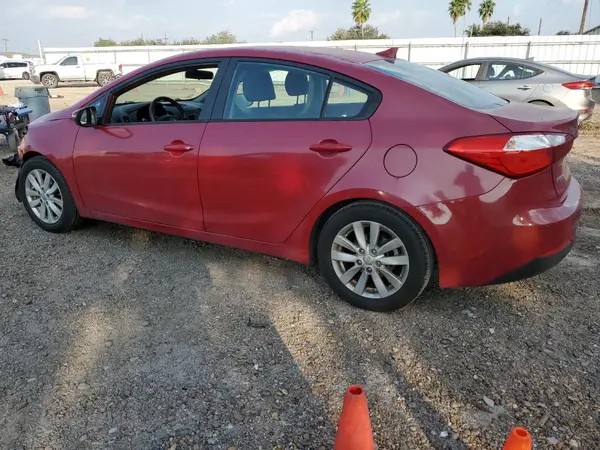 KNAFX4A62G5438545 2016 KIA FORTE - Image 2