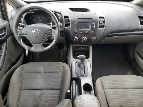 KNAFX4A62G5444345 2016 KIA FORTE - Image 8