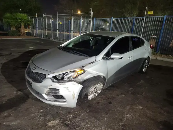 KNAFX4A62G5449870 2016 KIA FORTE - Image 1
