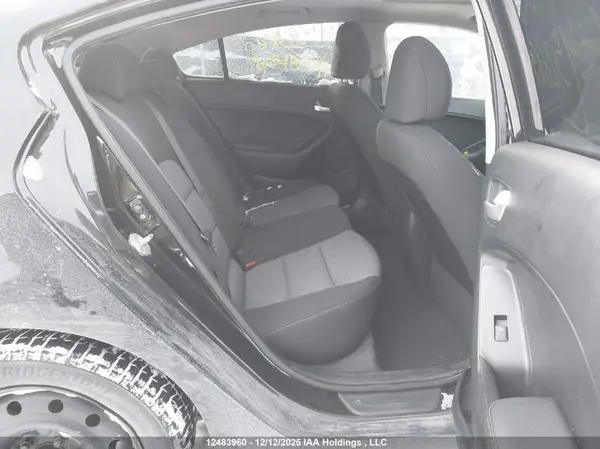 KNAFX4A62G5452669 2016 KIA FORTE - Image 8